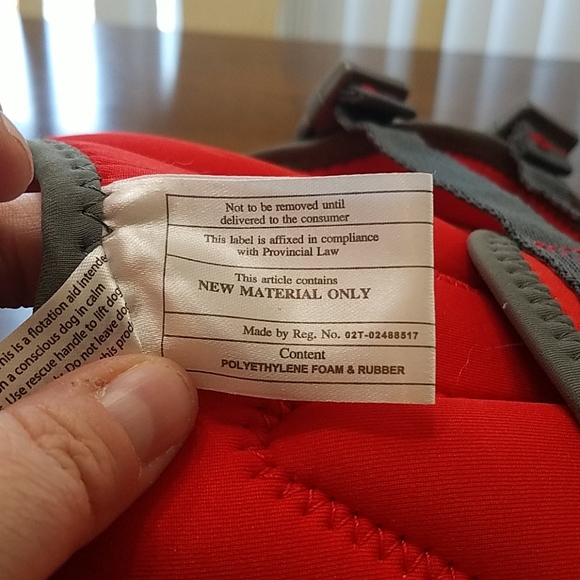 Red Dog Life Preserver - Picture 10 of 11